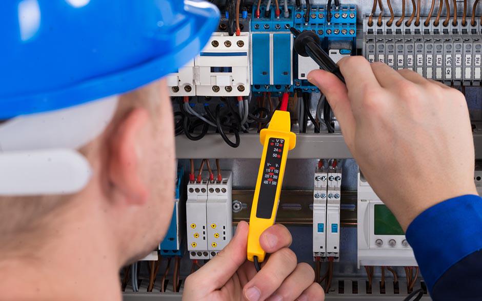recherche travail électricien bâtiment Paris 7
